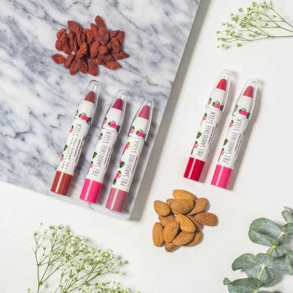 PBJ SMOOTHIE STICK LIP CRAYON - Picture 1 of 6